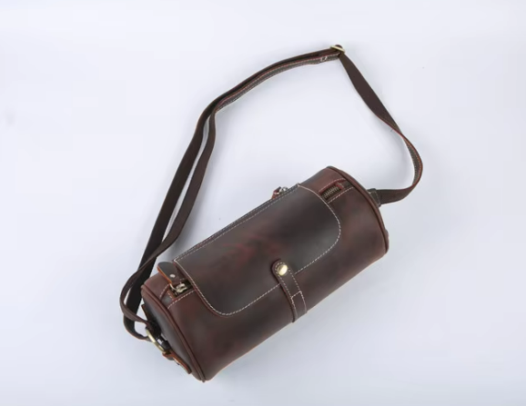 Vintage Leather Toiletry Bag | Men’s Travel Dopp Kit Canada