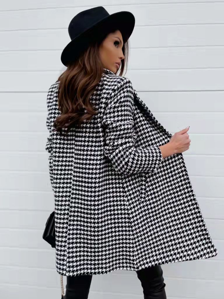Chic Houndstooth Coat | Tailored Fit | Classic Wool-Blend Elegance