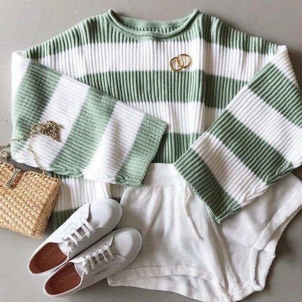Oversized Striped Sweater | Cozy Knitwear | Cotton Blend | Casual Chic