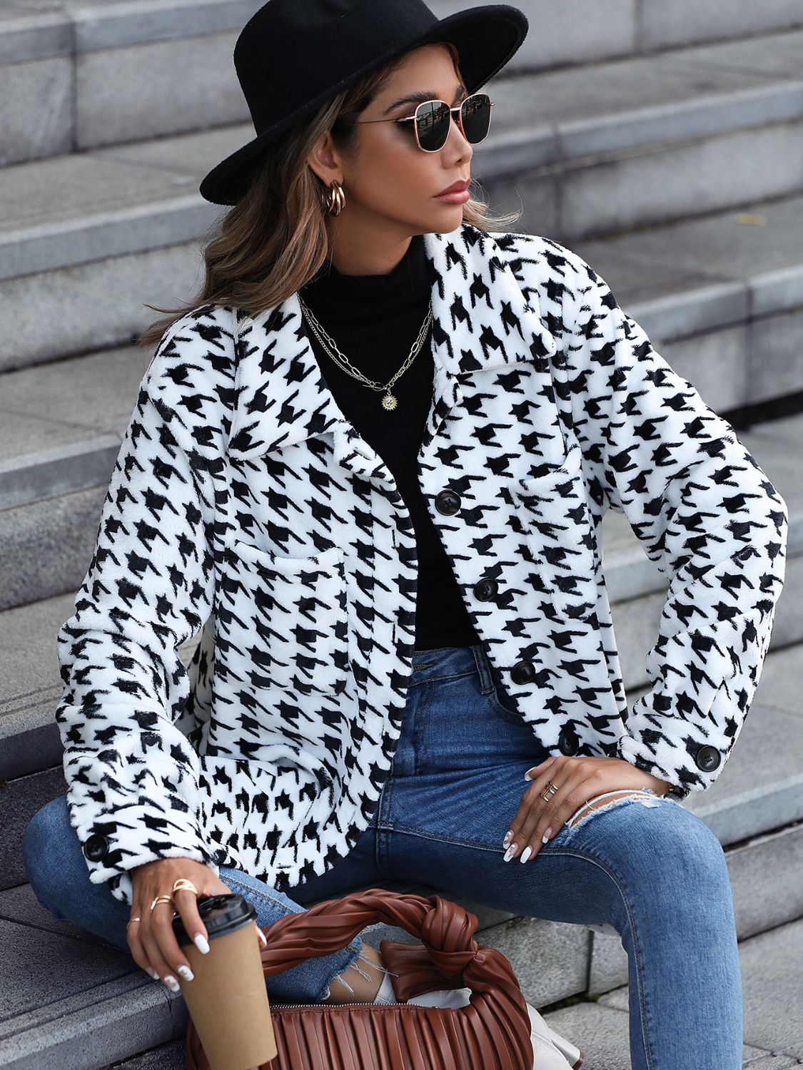Houndstooth Longline Coat | Classic Pattern | Soft Polyester Blend | Elegant Outerwear