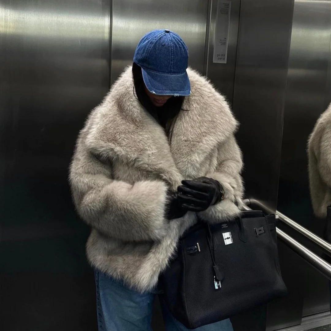 Women’s Synthetic Fur Oversized Jacket | Plush Cold-Weather Layer | Streetwear Luxe Look