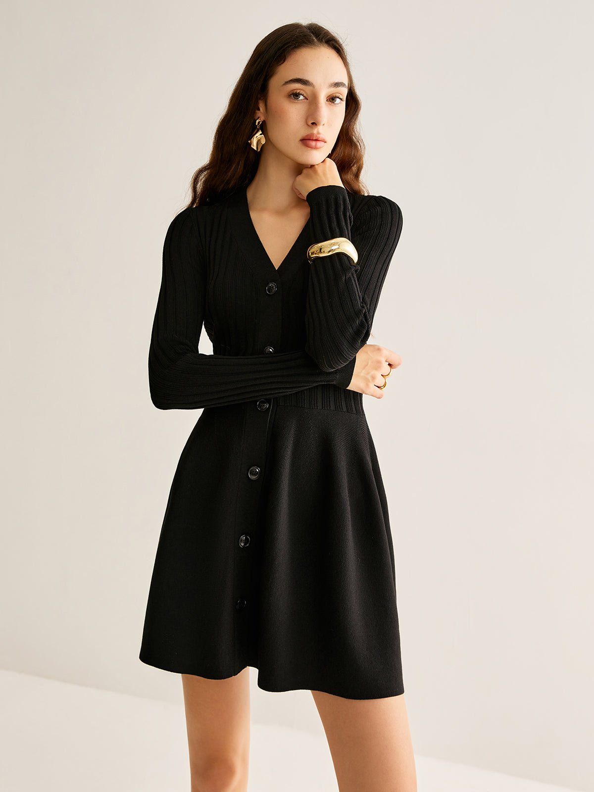 Flared Knit Mini Dress | Button-Down Detail | Soft Stretch Fabric | Effortless Elegance