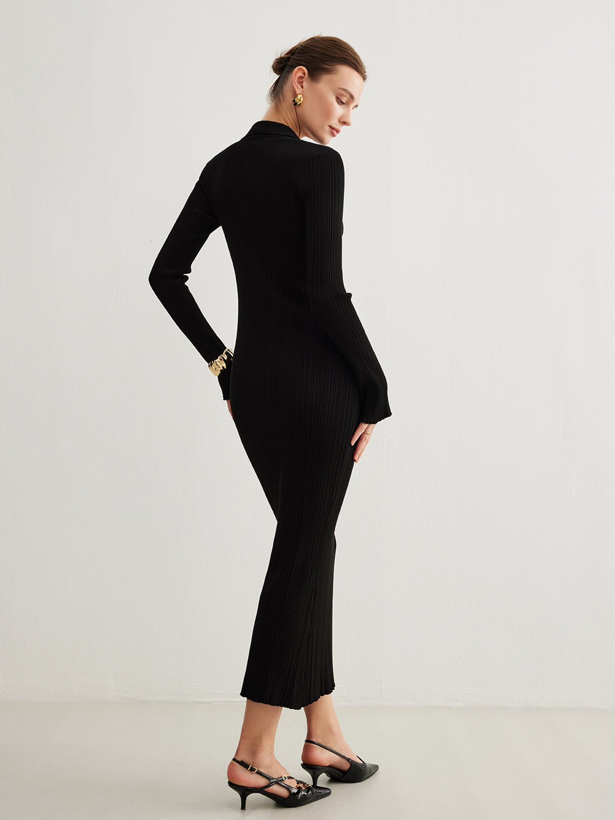 Button-Up Ribbed Knit Maxi Dress | Elegant Slim Fit | Soft Stretch Fabric | Timeless Sophistication