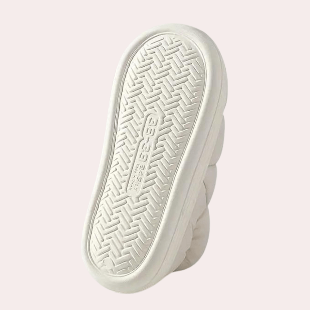 Women's Plush Lined Winter Slippers | Cozy Indoor & Outdoor Slip-Ons