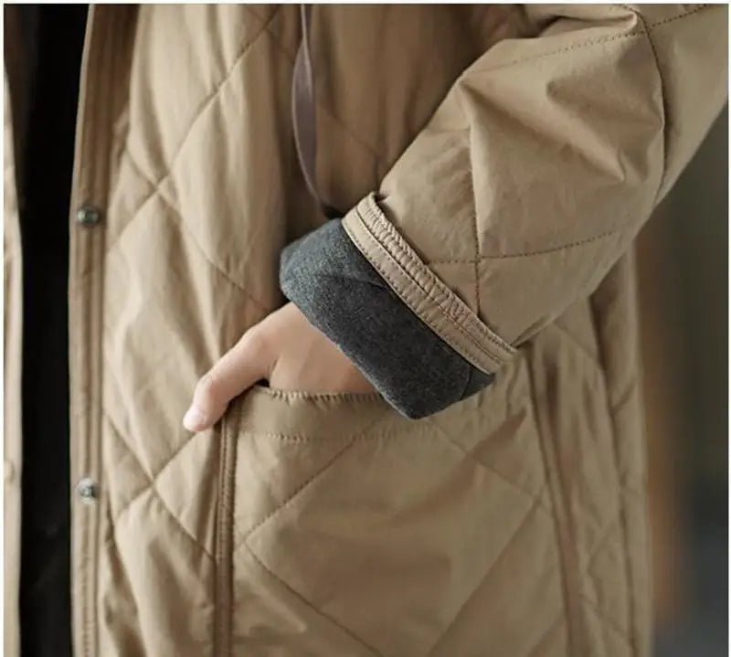 Quilted Hooded Long Coat | Lightweight Warmth | Relaxed Fit | Casual Outerwear
