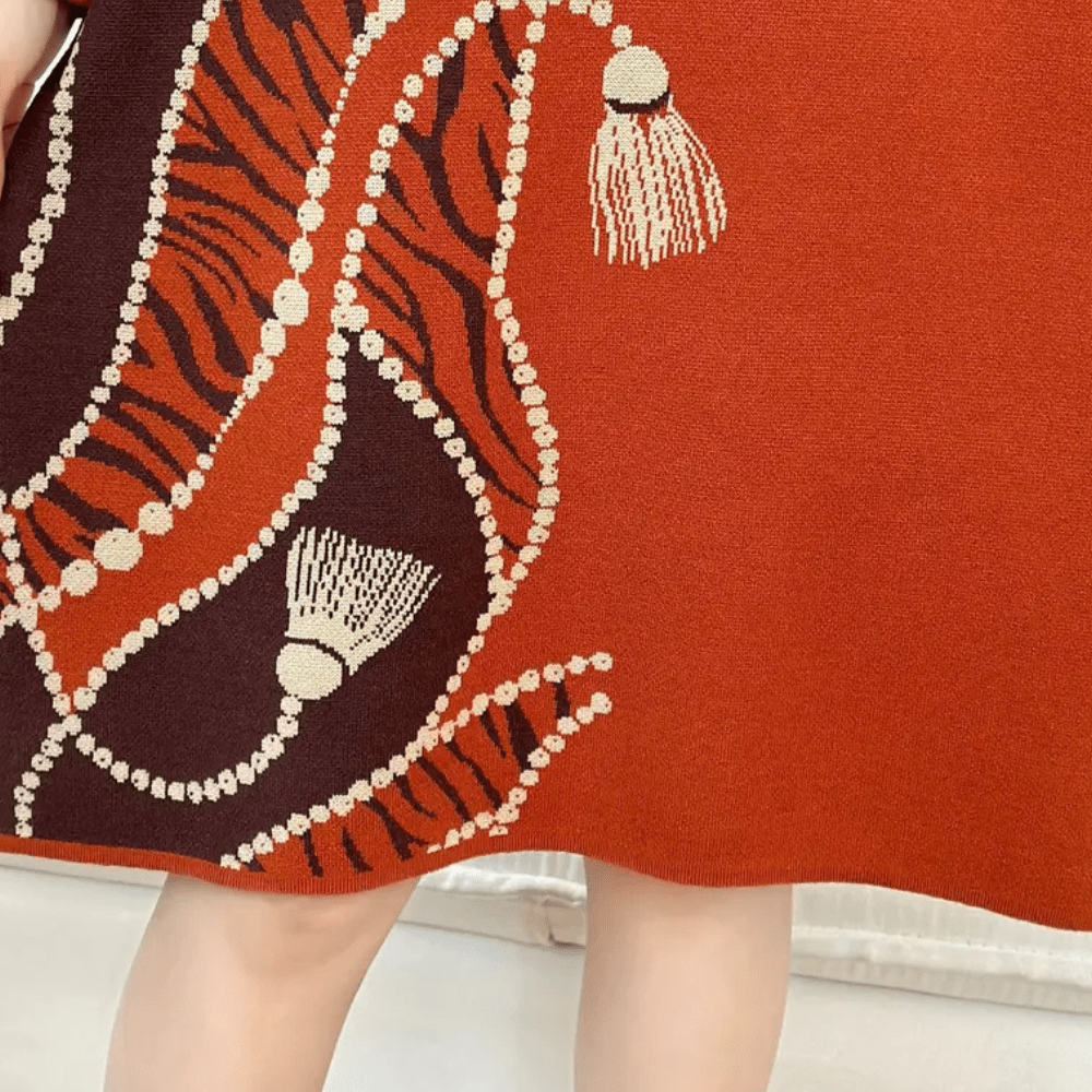 Long-Sleeve Abstract Knit Dress | Soft Fabric | Warm Autumn Style
