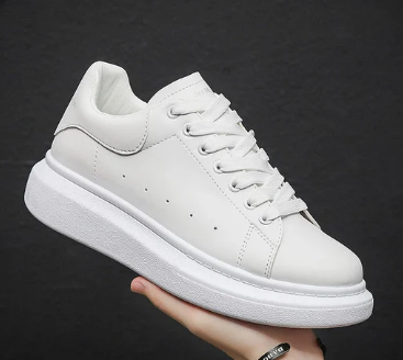 Men’s Minimalist Low-Top Sneakers | Cushioned Sole | Everyday Streetwear Shoe