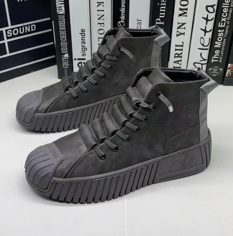 Men’s High-Top Hiking Sneakers | Suede & Rubber Grip | Fall Outdoor Shoes Canada