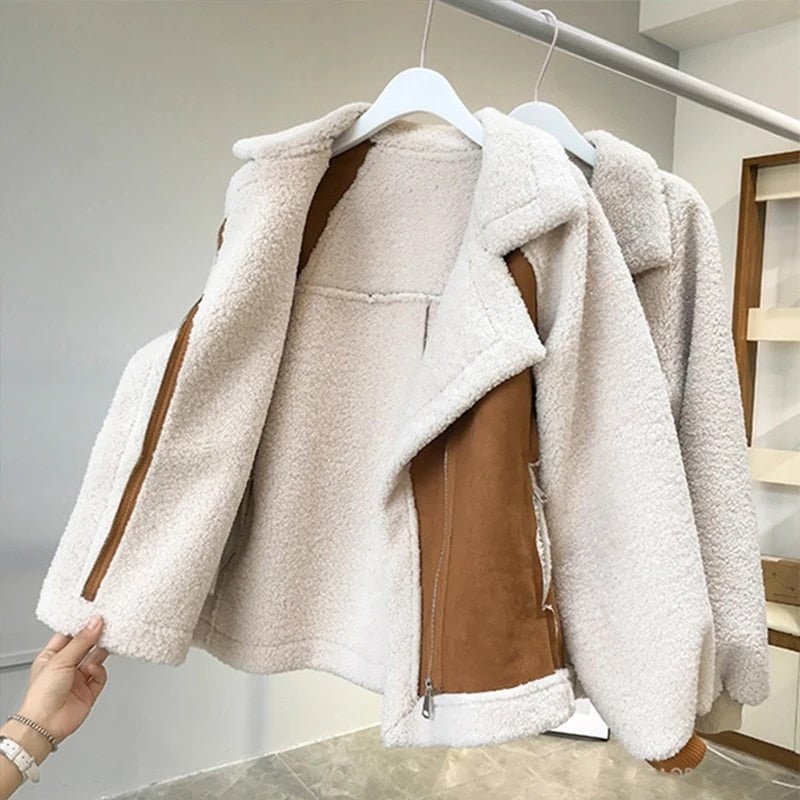 Reversible Sherpa-Lined Jacket | Colour Block Design | Cozy & Stylish | Winter Layer