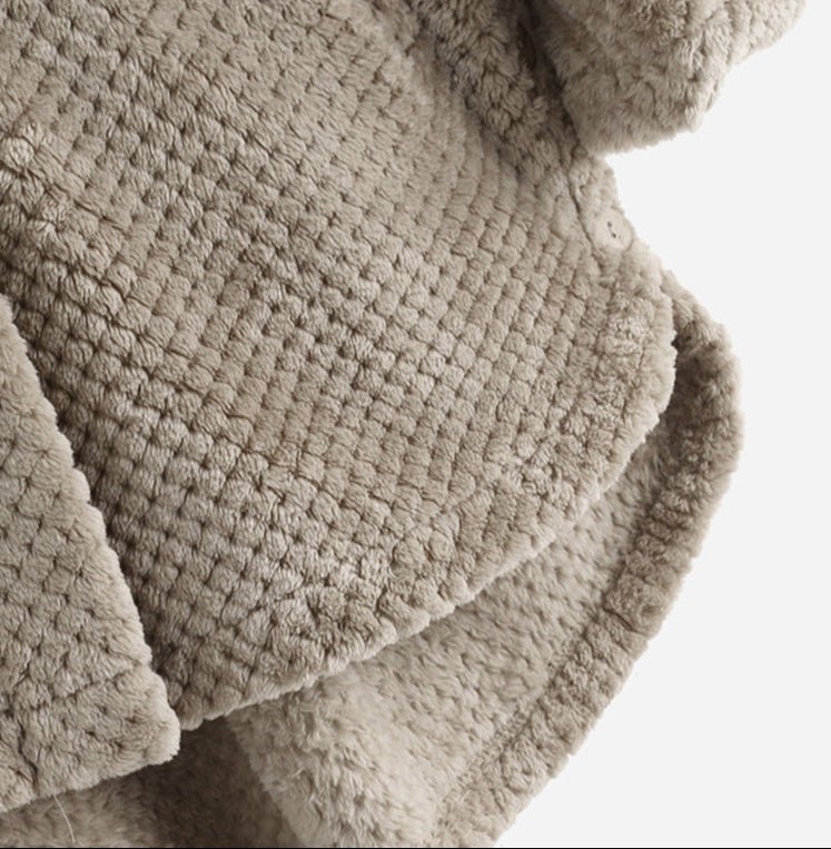 Fleece-Lined Hooded Button-Up Coat | Plush Warmth | Relaxed Fit | Winter Casual Layer