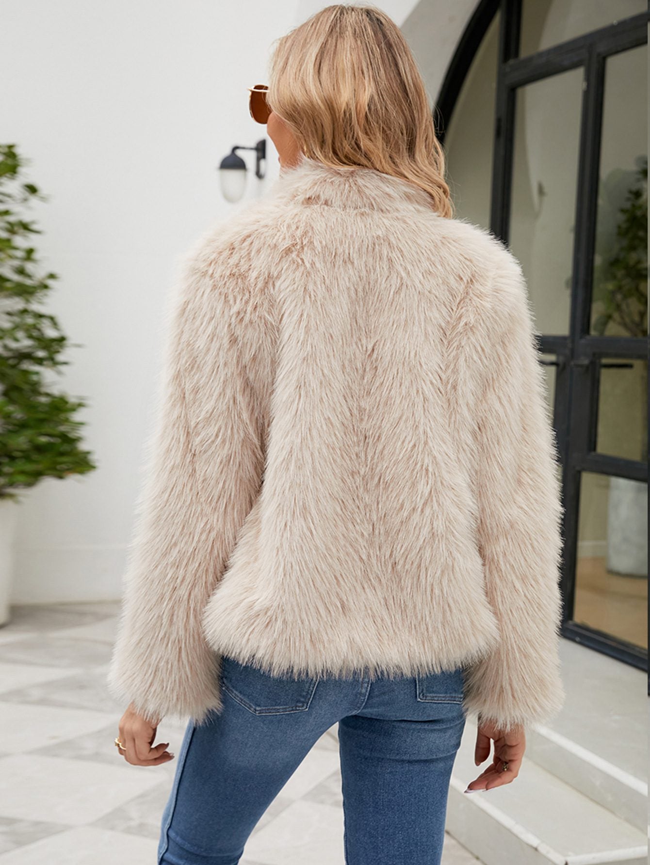 Chic Faux Fur Short Jacket | Cozy Winter Essential | Soft Polyester Blend | Casual Elegance