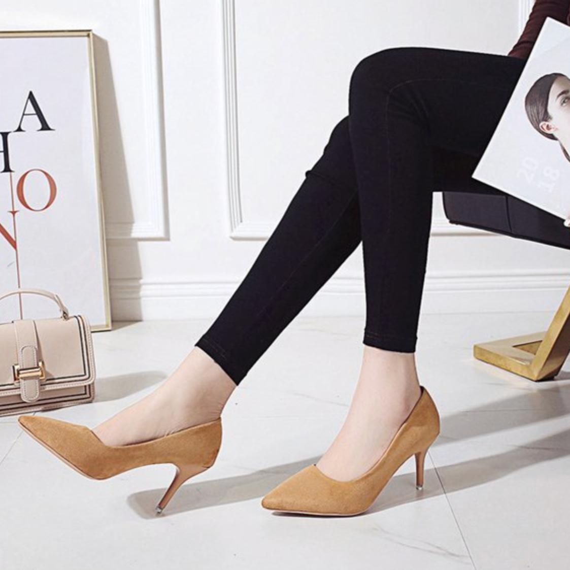 Pointed-Toe Kitten Heel Pumps | Animal Print Finish | Elegant Slip-On Style