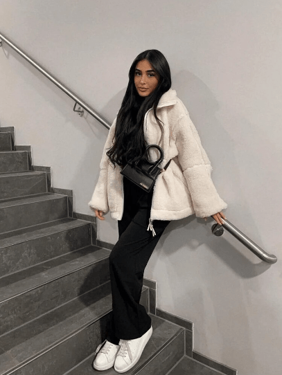 Oversized Sherpa Jacket | Zip-Up Design | Cozy Winter Layer