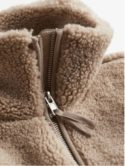 Oversized Sherpa Jacket | Zip-Up Design | Cozy Winter Layer