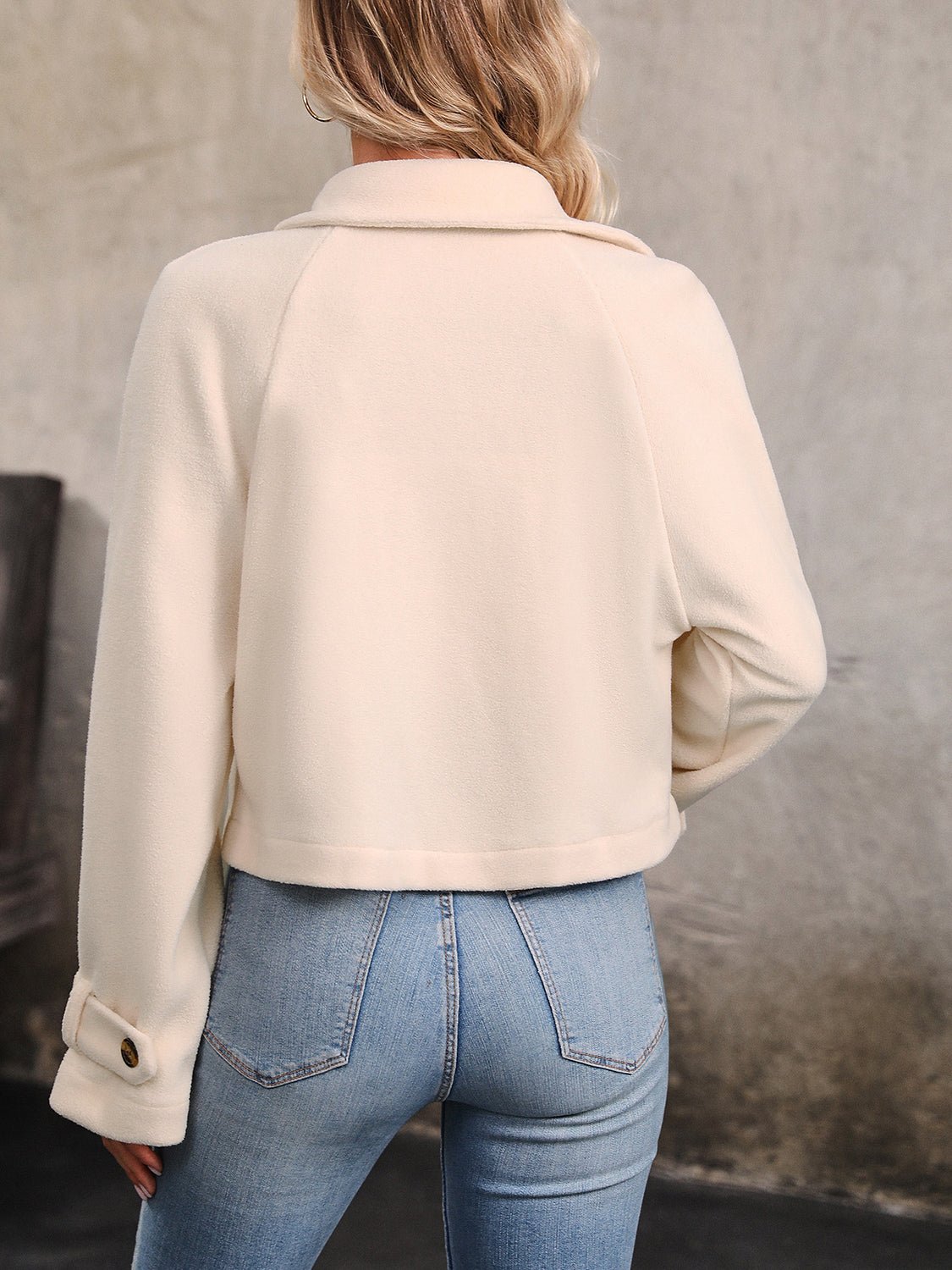 Cropped Double-Breasted Jacket | Tailored Fit | Soft Polyester Blend | Chic Casual Layer