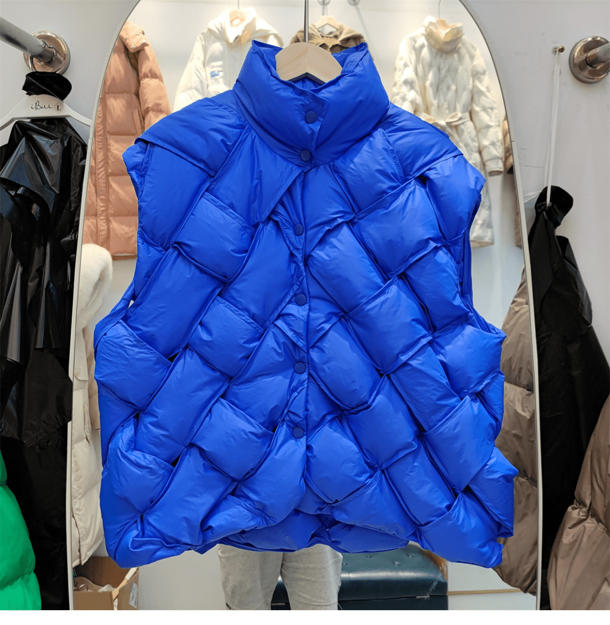 Quilted Puffer Vest | Sleeveless Warm Layer | Lightweight & Stylish