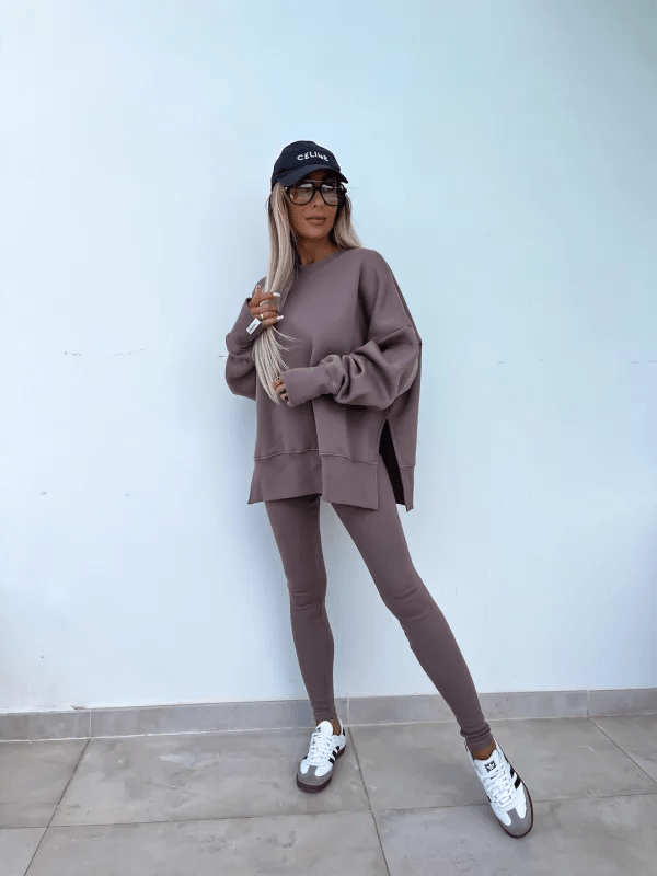 Oversized Lounge Set | Ultra-Soft Sweatshirt and Stretch Leggings