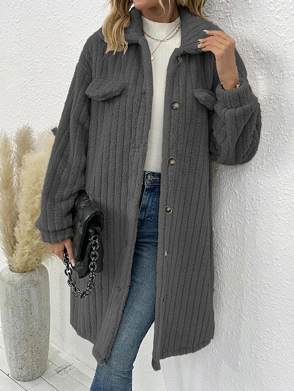Longline Corduroy Shacket | Oversized Fit | Layering Essential | Casual Chic