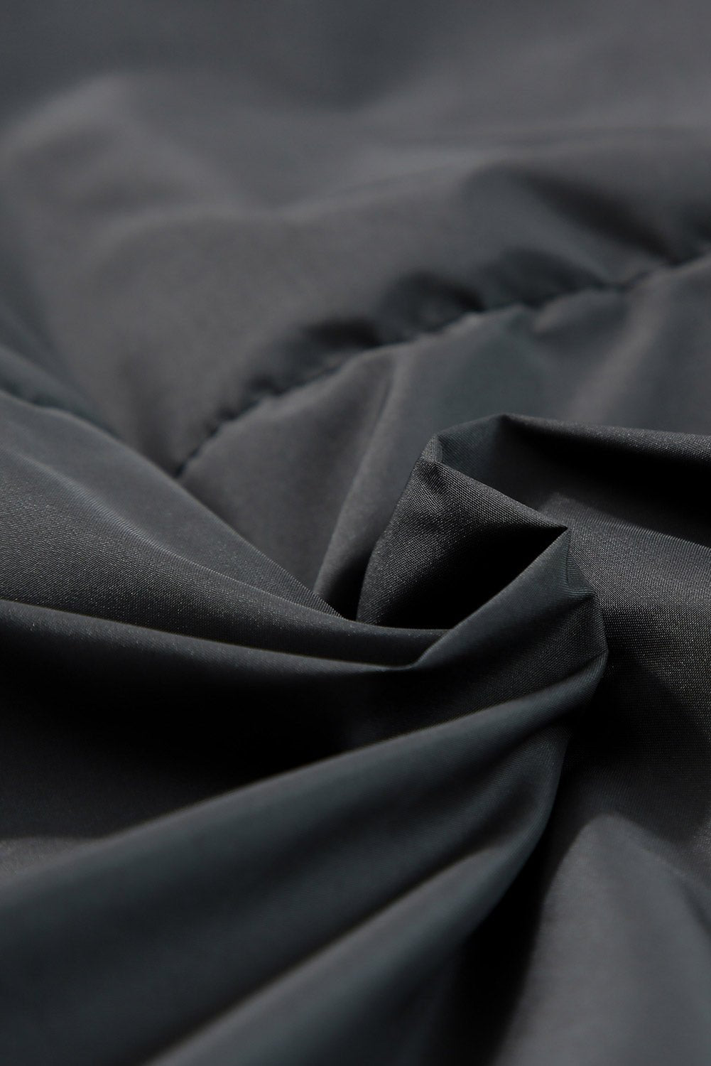Cropped Puffer Jacket | Lightweight Warmth | Drawstring Hem | Casual Winter Style