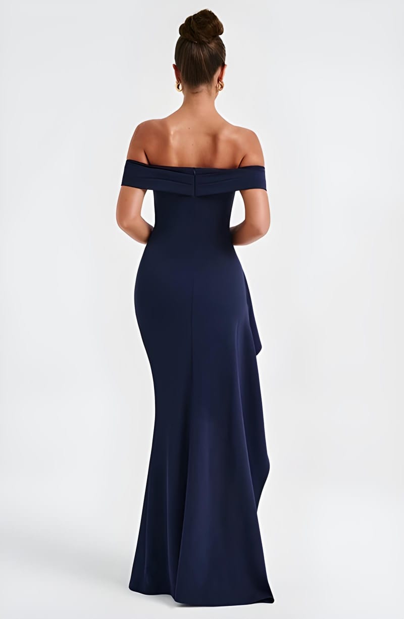 Off-Shoulder Evening Gown | Thigh-High Slit | Elegant Formal Dress