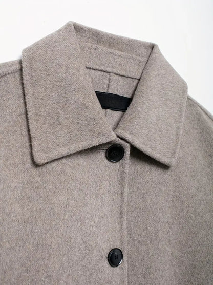 Cropped Wool-Blend Jacket | Minimalist Design | Boxy Fit | Modern Layer