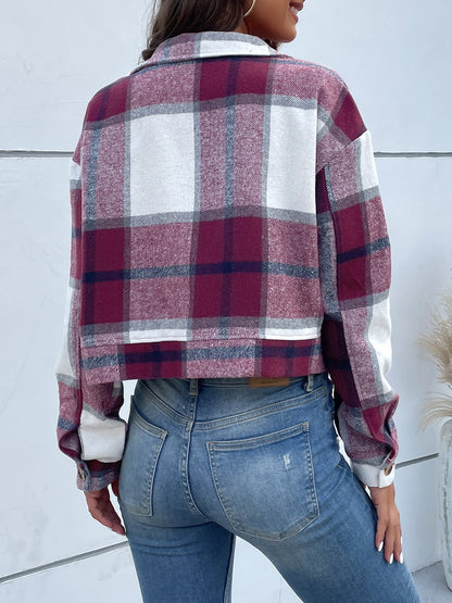 Cropped Plaid Jacket | Trendy Button-Down Design | Lightweight Polyester Blend | Casual Layering