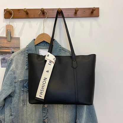 Oversized PU Tote Bag | Contrast Strap & Magnetic Closure | Casual Streetwear Carryall