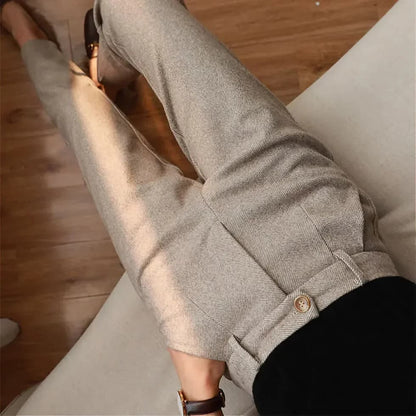 Men’s Pleated Tailored Trousers | Smart Casual Pants | Relaxed Fit with Classic Finish