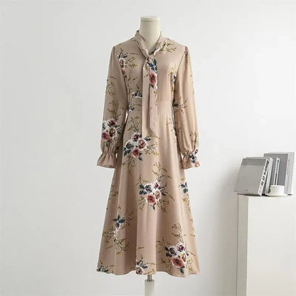 Elegant Floral Maxi Dress | Flowy Silhouette | Lightweight Fabric | Evening & Occasion Wear