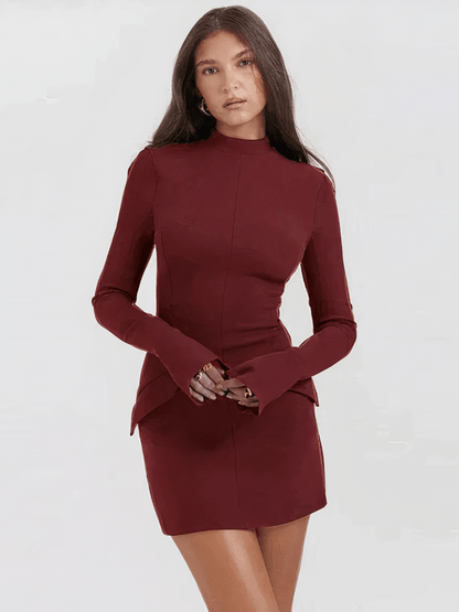 Chic Long-Sleeve Mini Dress | Figure-Flattering Fit | Ribbed Knit | Versatile Style