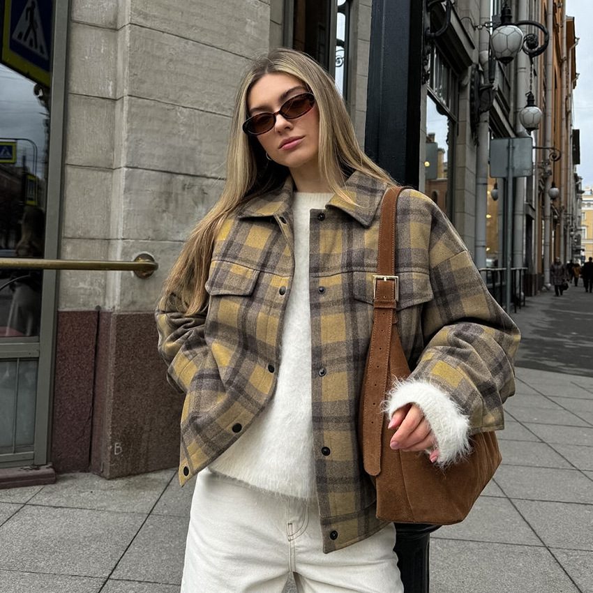 Plaid Wool-Blend Shacket | Cozy & Stylish | Soft Wool-Blend Fabric