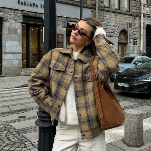 Plaid Wool-Blend Shacket | Cozy & Stylish | Soft Wool-Blend Fabric