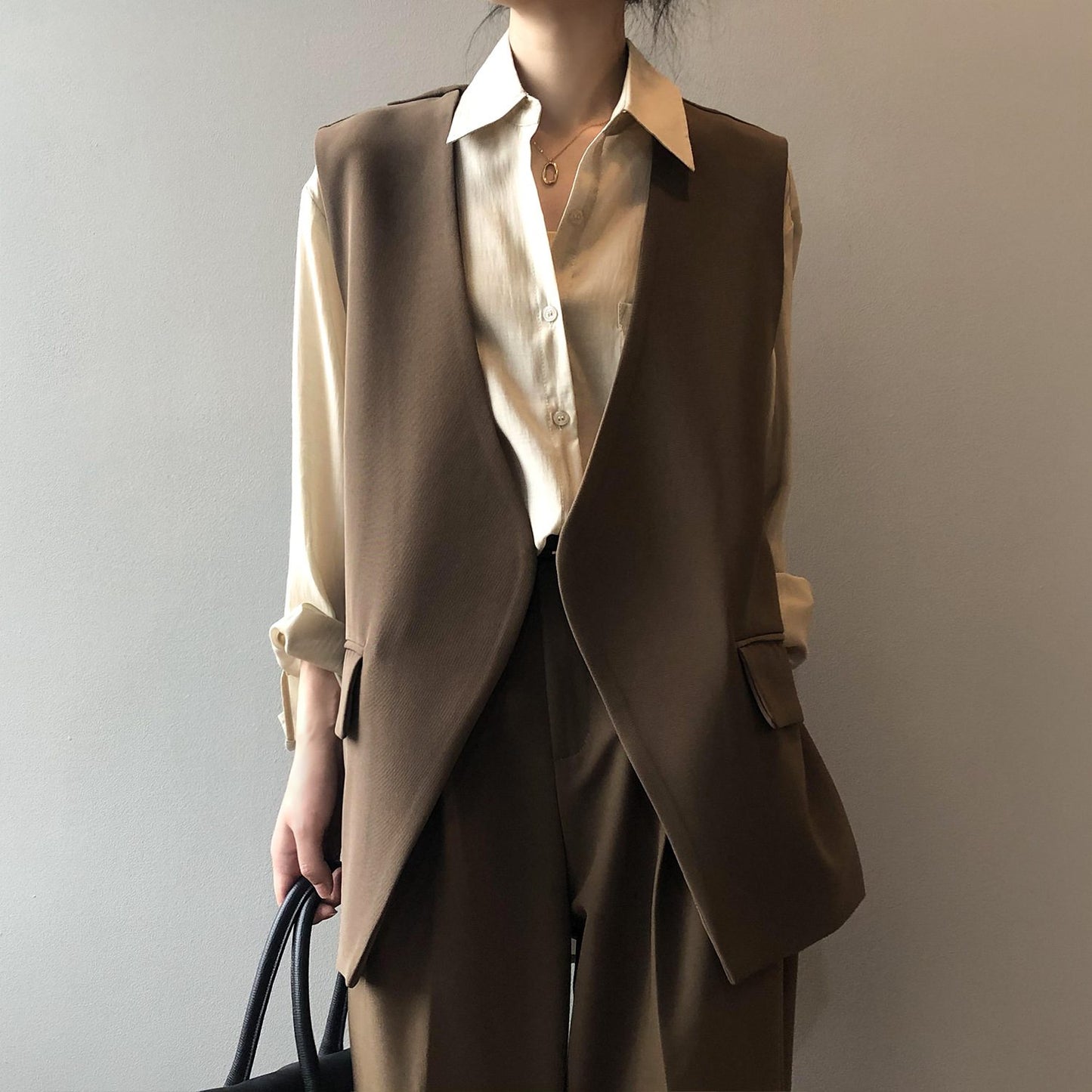 Oversized Sleeveless Blazer Vest | Modern Tailored Fit | Lightweight Fabric | Office Chic