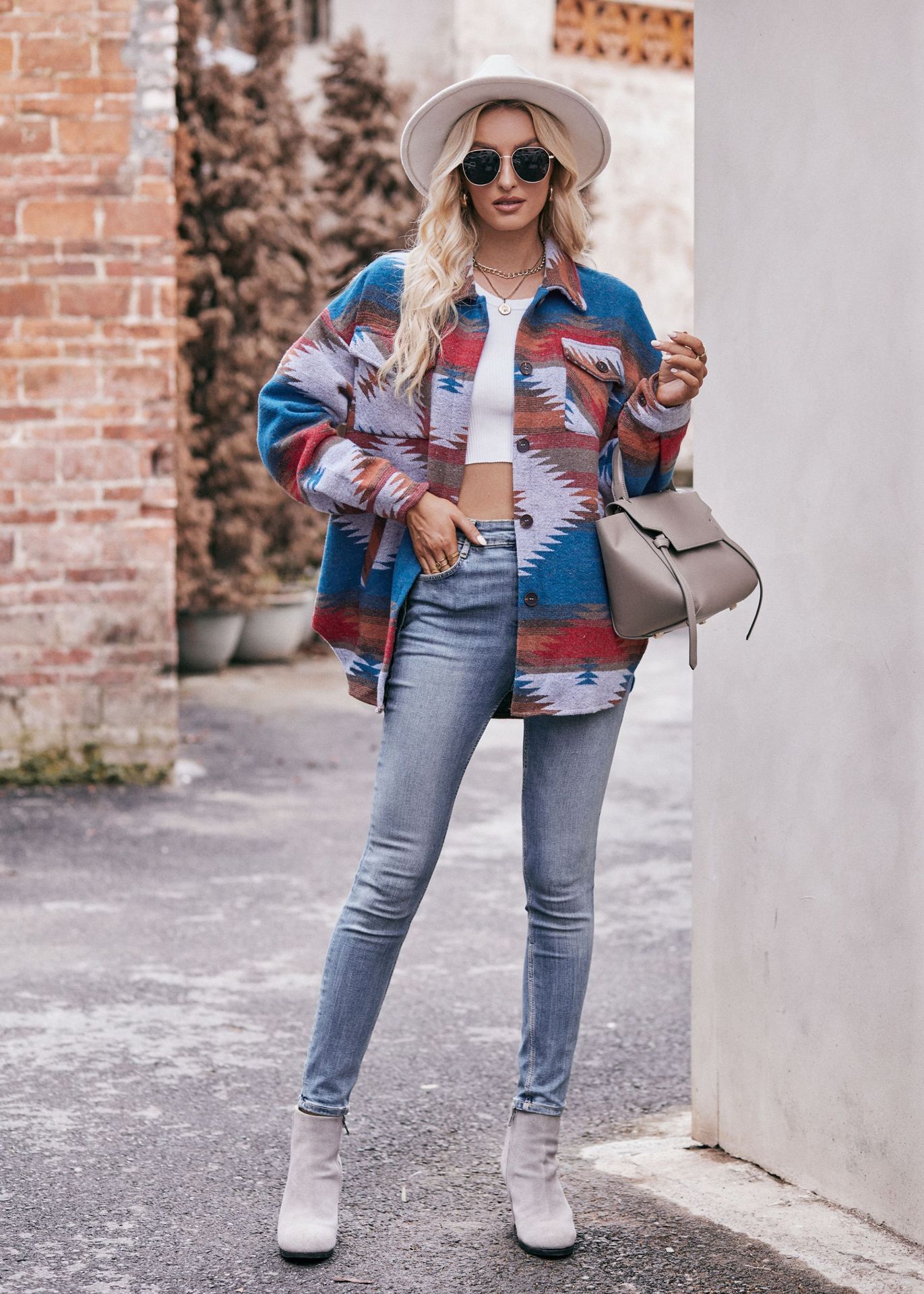 Trendy Button-Down Shacket | Lightweight Comfort | Cotton Blend | Casual Fall Layer