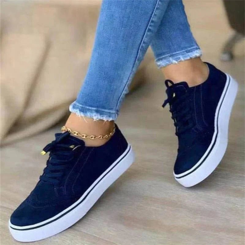 Classic Canvas Sneakers | Platform Sole | Everyday Street Style