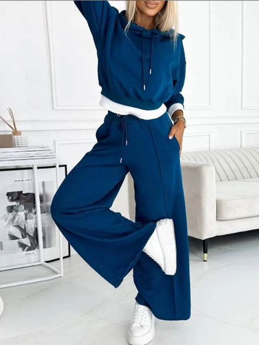 Two-Piece Lounge Set | Wide-Leg Pants & Hoodie | Relaxed Fit