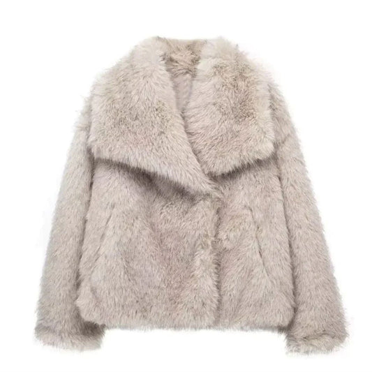 Women’s Synthetic Fur Oversized Jacket | Plush Cold-Weather Layer | Streetwear Luxe Look