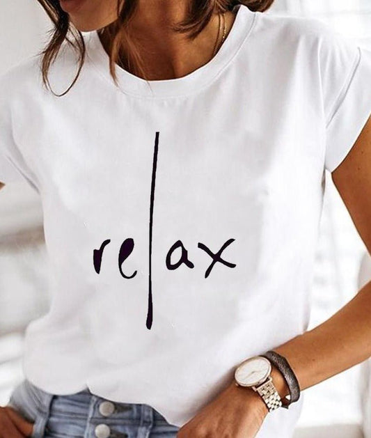 Graphic Tee | Relaxed Fit | Minimalist Statement Style