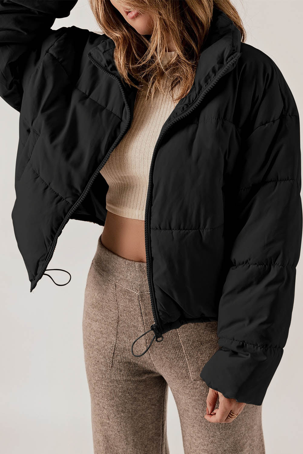 Cropped Puffer Jacket | Lightweight Warmth | Drawstring Hem | Casual Winter Style