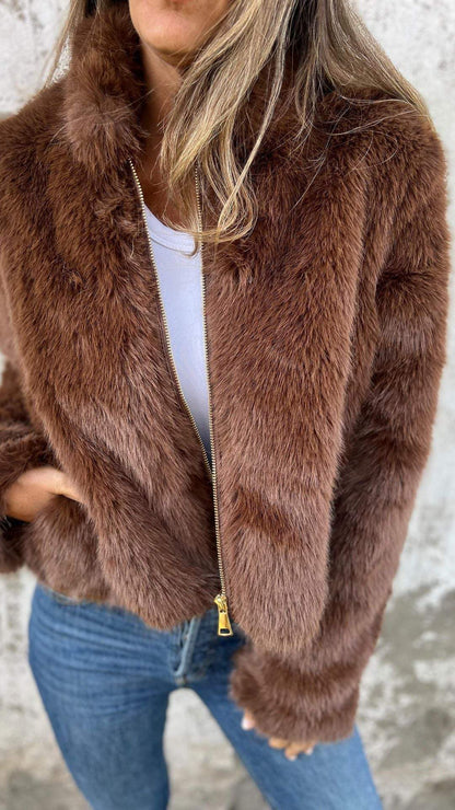 Plush Zip Jacket | Soft Touch | Cozy Cold-Season Layer