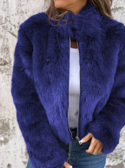 Plush Zip Jacket | Soft Touch | Cozy Cold-Season Layer