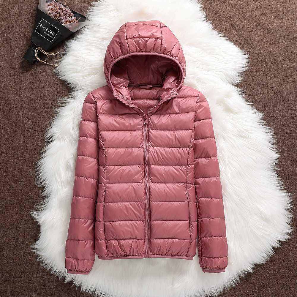 Lightweight Hooded Puffer Jacket | Quilted Insulation | Packable Warmth