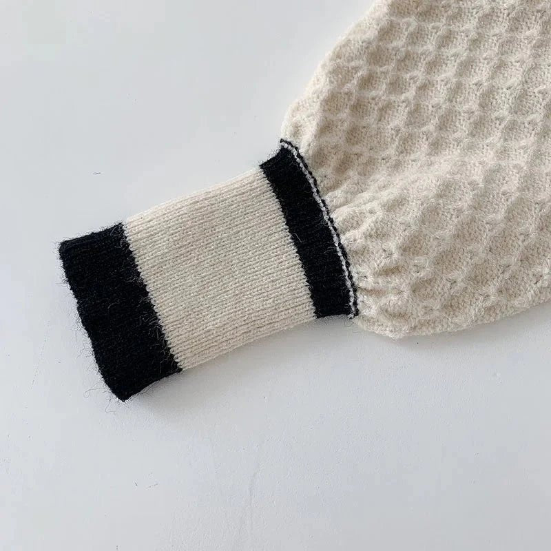 Contrast Trim Knit Cardigan | Button-Up Design | Soft Acrylic Blend | Elegant Everyday Layer