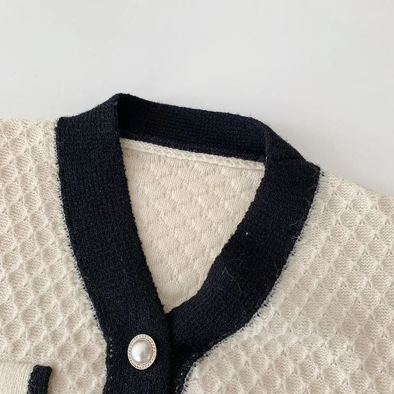 Contrast Trim Knit Cardigan | Button-Up Design | Soft Acrylic Blend | Elegant Everyday Layer