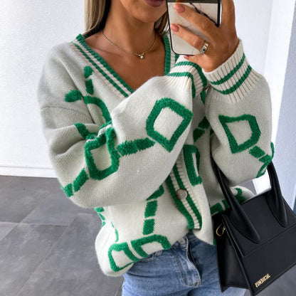 Oversized Graphic Cardigan | Bold Geometric Print | Soft Knit Fabric | Casual Chic