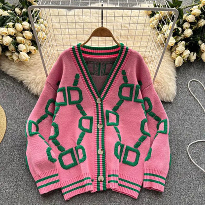 Oversized Graphic Cardigan | Bold Geometric Print | Soft Knit Fabric | Casual Chic