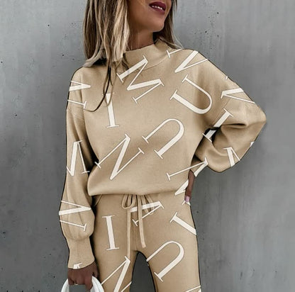 Women's Printed Lounge Set | Oversized Sweatshirt and Jogger Pants | Casual Co-ord for Everyday Wear