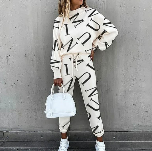 Women's Printed Lounge Set | Oversized Sweatshirt and Jogger Pants | Casual Co-ord for Everyday Wear