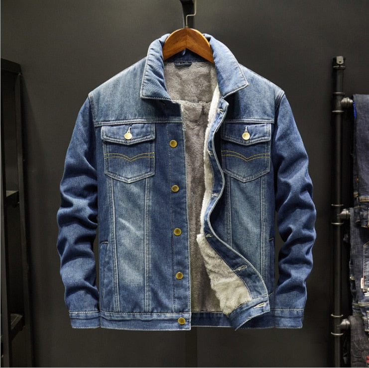 Men’s Sherpa-Lined Denim Jacket | Light Wash | Winter Casual Outerwear