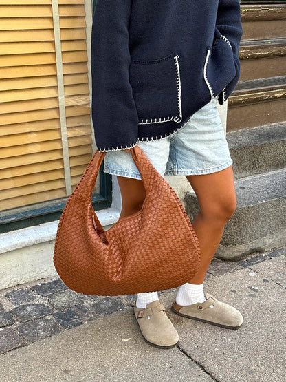 Woven Shoulder Bag | Zipper Closure | Textured Everyday Carry